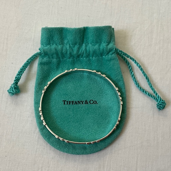 TIFFANY & CO. Vintage Silver (925) Atlas Bangle - Picture 12 of 12
